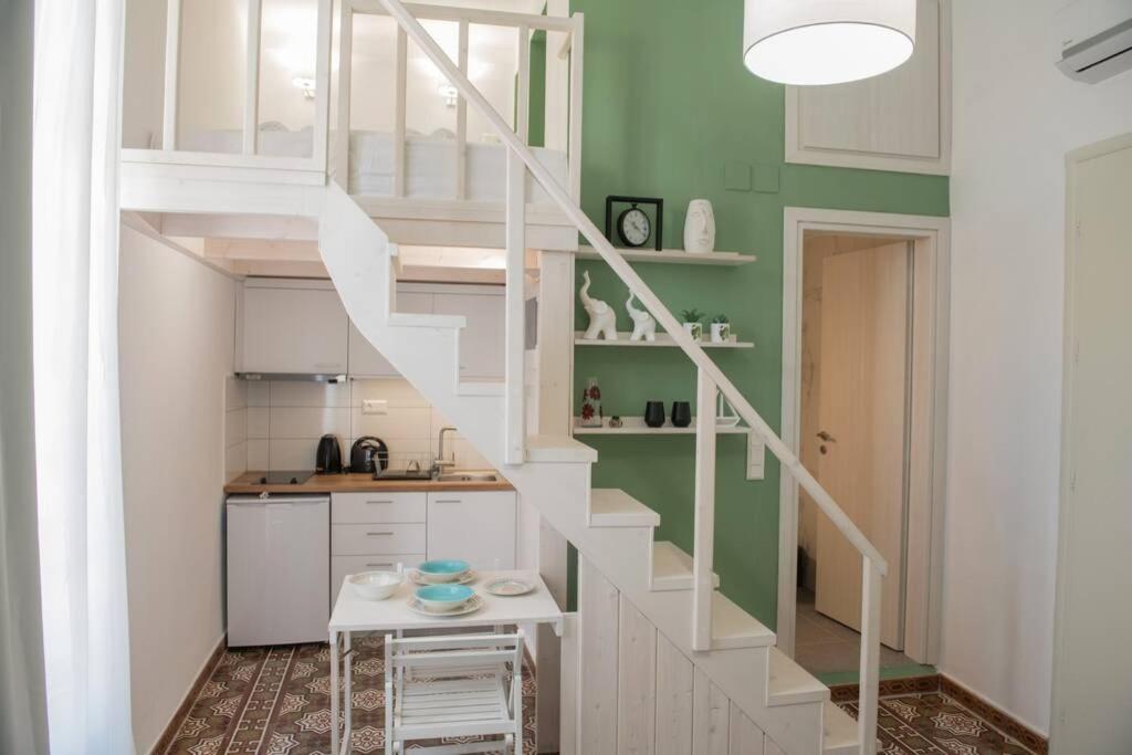 The Little Big Apartment In The Heart Of Heraklion מראה חיצוני תמונה