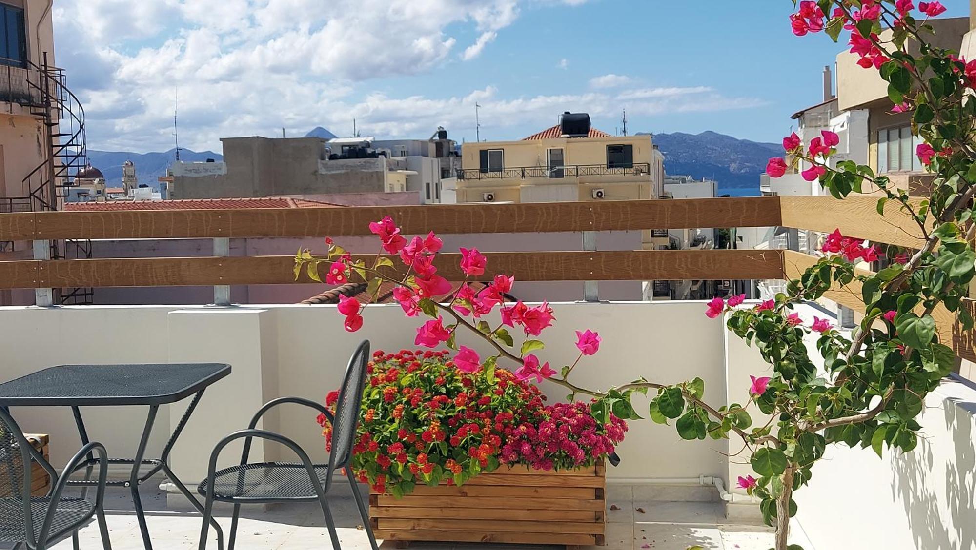 The Little Big Apartment In The Heart Of Heraklion מראה חיצוני תמונה
