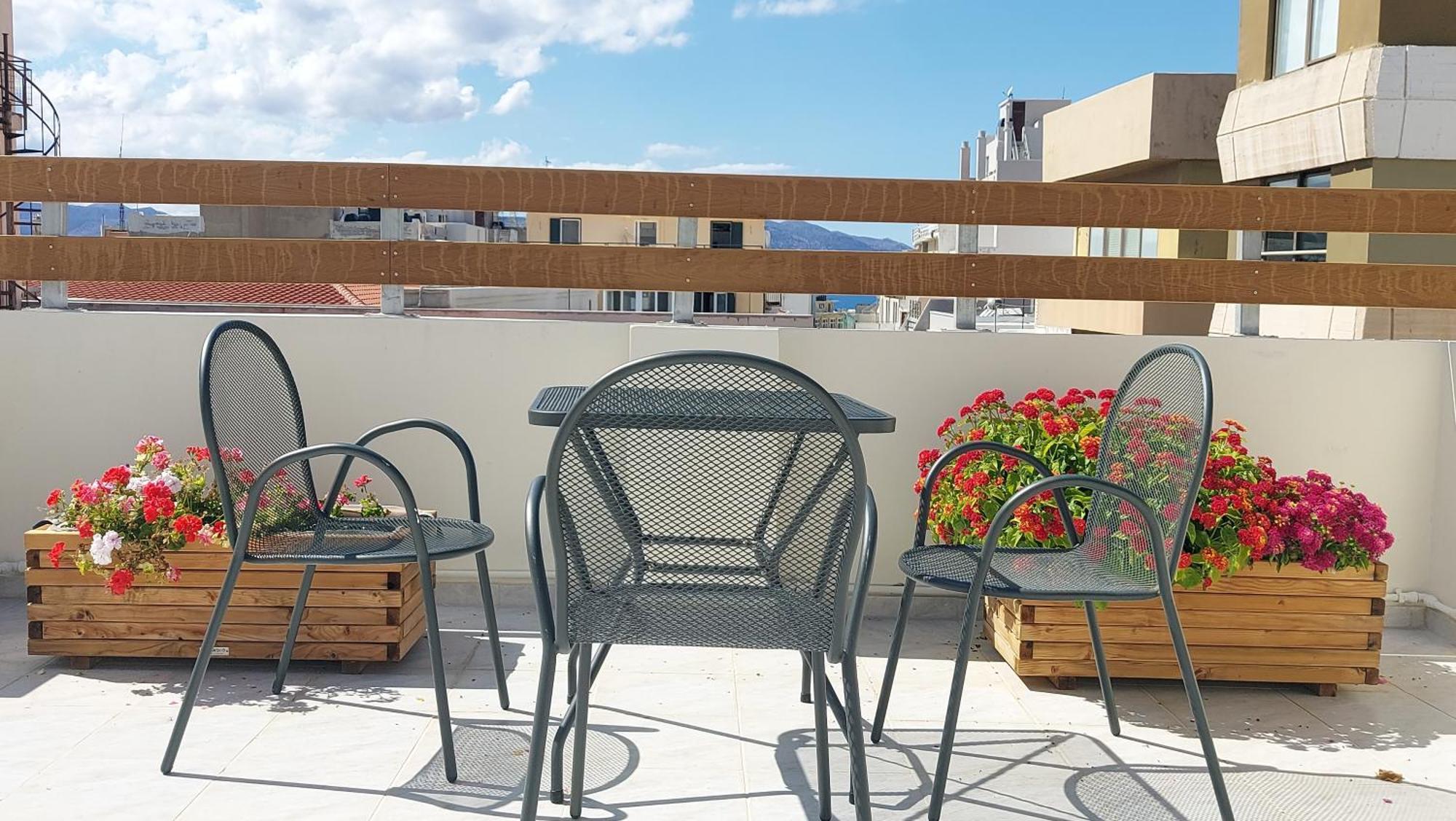 The Little Big Apartment In The Heart Of Heraklion מראה חיצוני תמונה